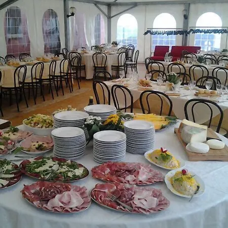 La Del Nocciolo نوفيلو