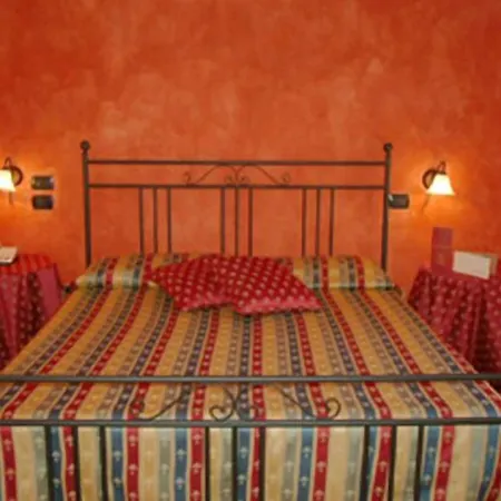 منزل ريفي La Del Nocciolo