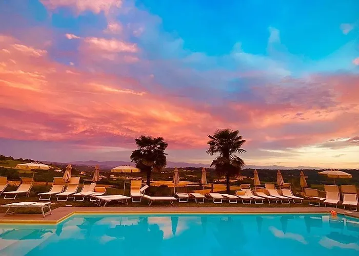 La Del Nocciolo カントリーハウス *